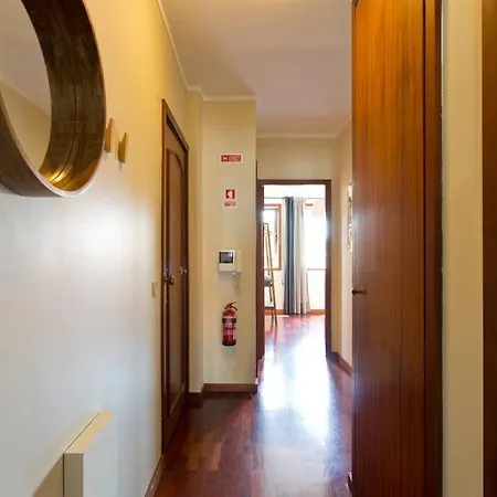 Lazaro 2 Bedroom Porto