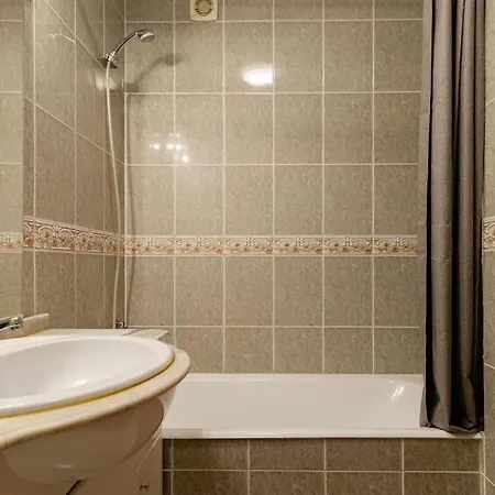 Lazaro 2 Bedroom Porto