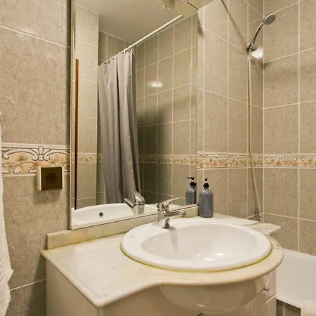Apartment Lazaro 2 Bedroom Porto